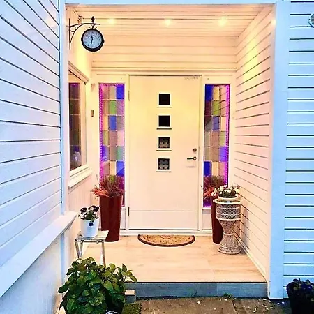 With One Bedroom In With Wonderful Sea View And Wifi 4 Km From The Beach Apartment